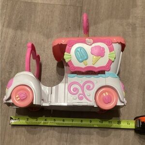 My Little Pony Ice Cream Dream Supreme‎ Vehicle with internal Bell